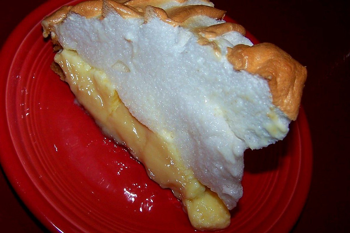 COMMUNITY FAQ #1 for Healthy Strawberry Vanilla Protein Cake with Greek Yogurt Frosting: Can frozen strawberries be used?