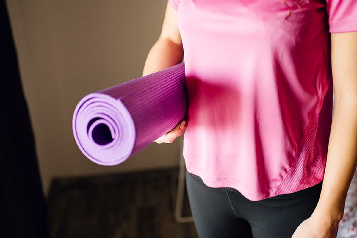 Featured image for Desk Stretches and Mobility Routine: Quick Relief for Neck, Shoulders, and Lower Back